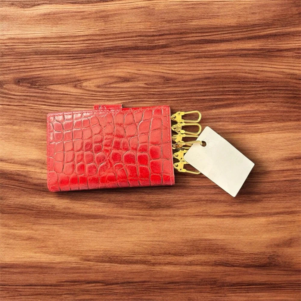 Bosca Elegant Red Crocodile Pattern Key Holder - Picture 3 of 4